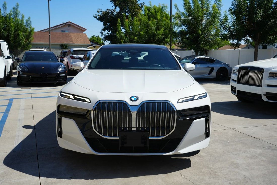 Sedan in San Gabriel, CA, United States 2 - 19040867