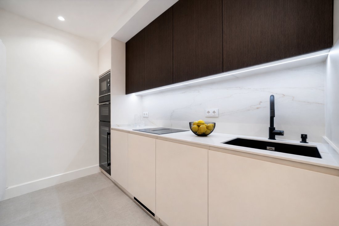 Apartment in Barrio Salamanca, Madrid, Spain 4 - 19039316
