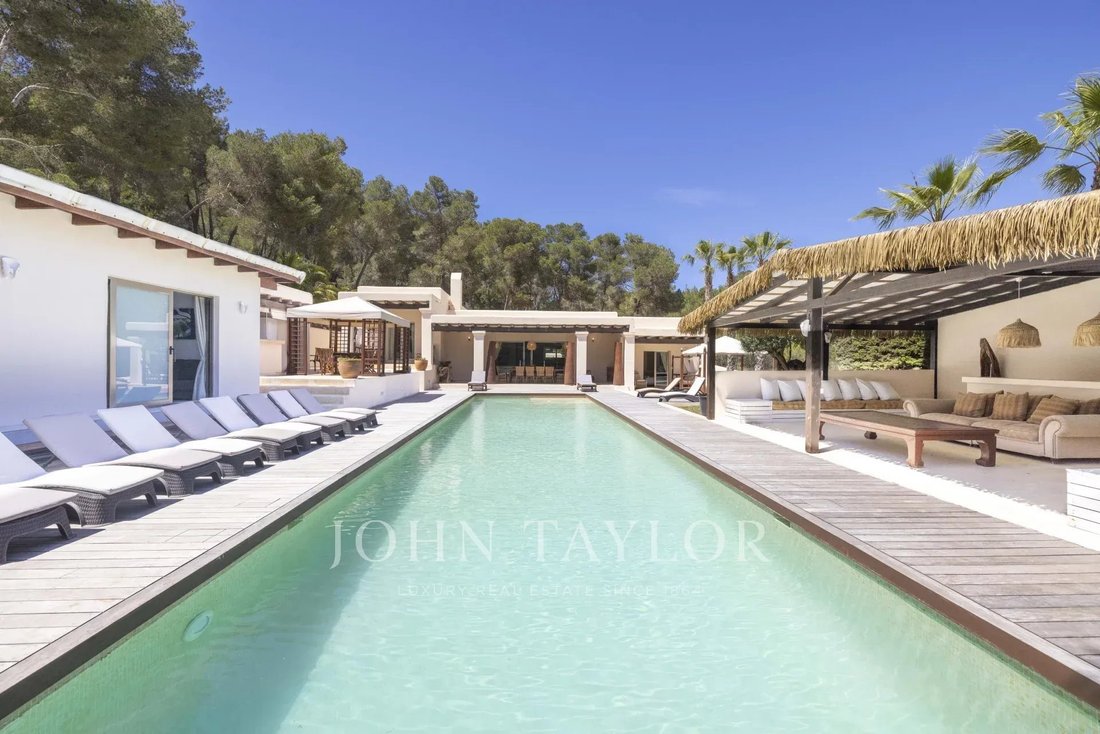 Villa in Santa Eularia des Riu, Balearic Islands, Spain 2 - 14962990