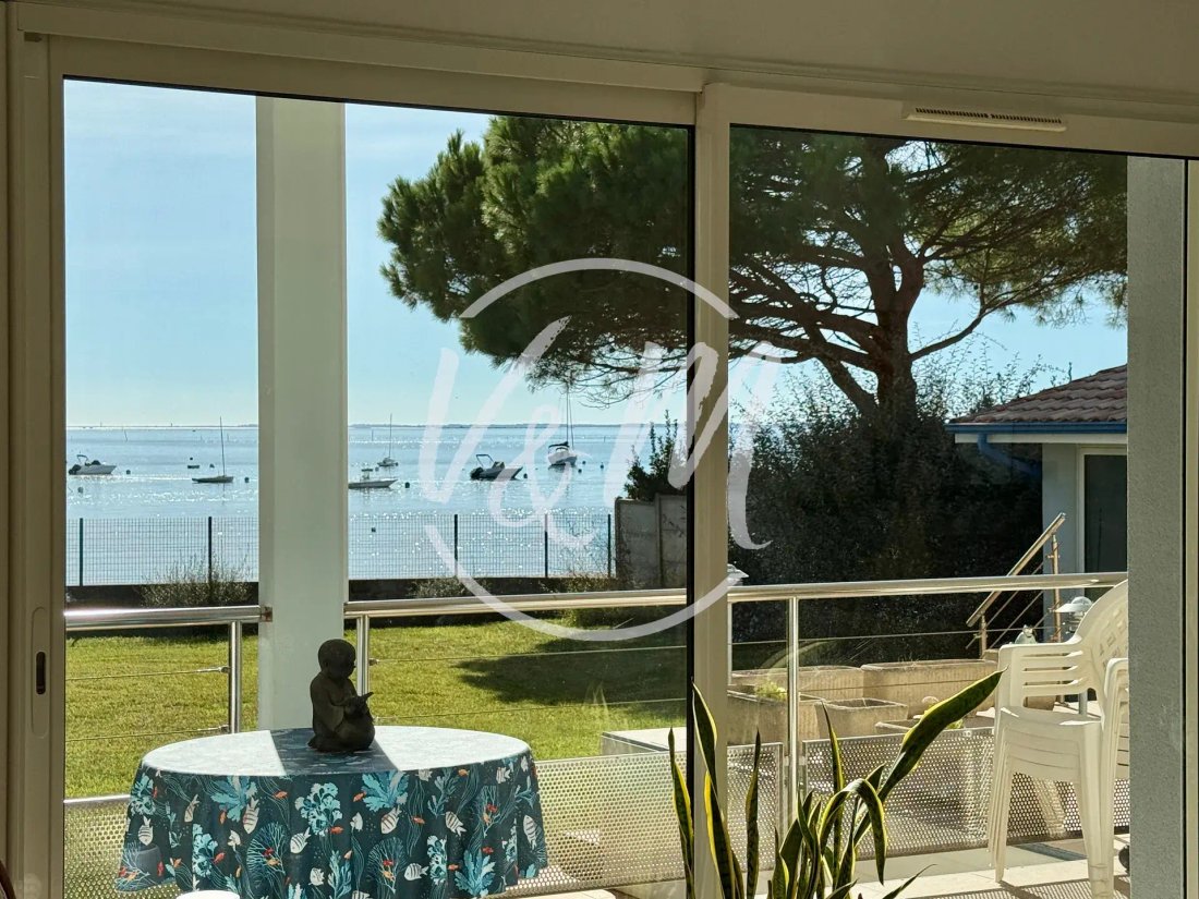 Villa in Nord Est, Andernos-les-Bains, France 2 - 19037554