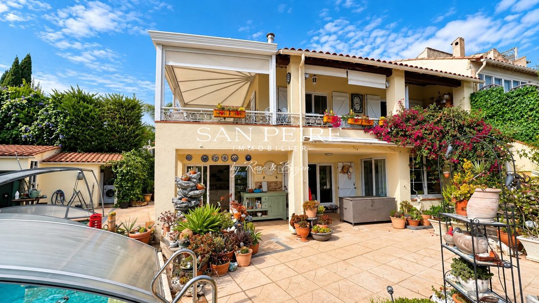 Villa a Fréjus, Provenza-Alpi-Costa Azzurra, Francia 2 - 19041437