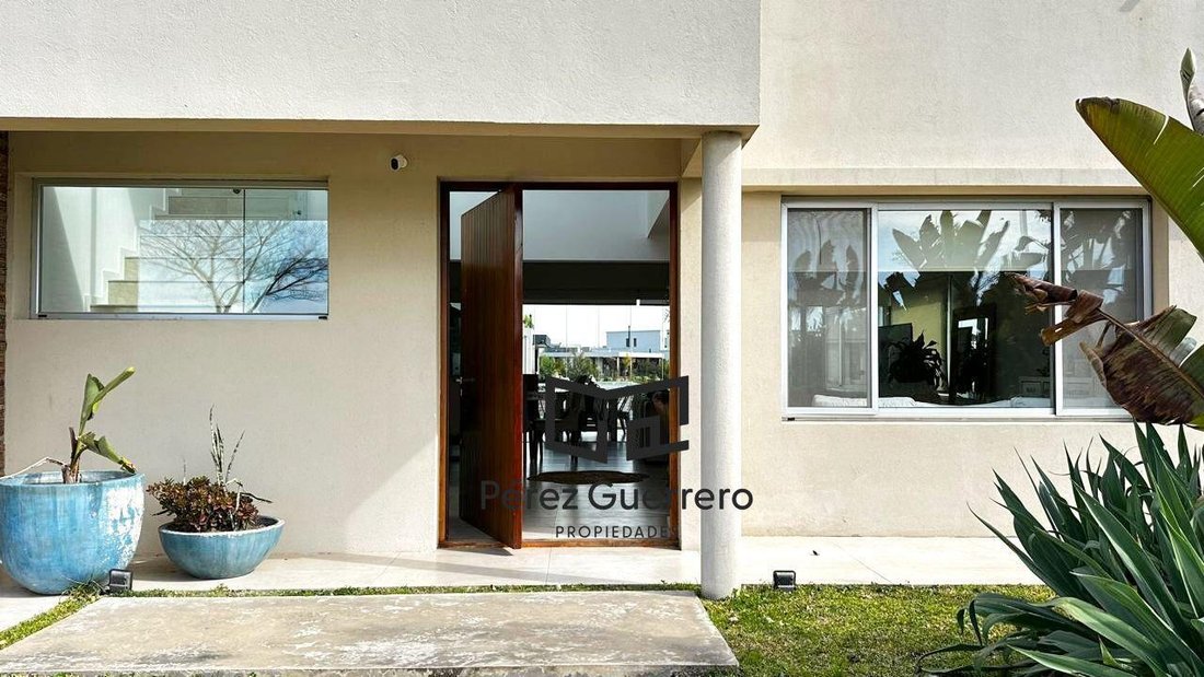 House in Belén de Escobar, Buenos Aires Province, Argentina 4 - 19037894