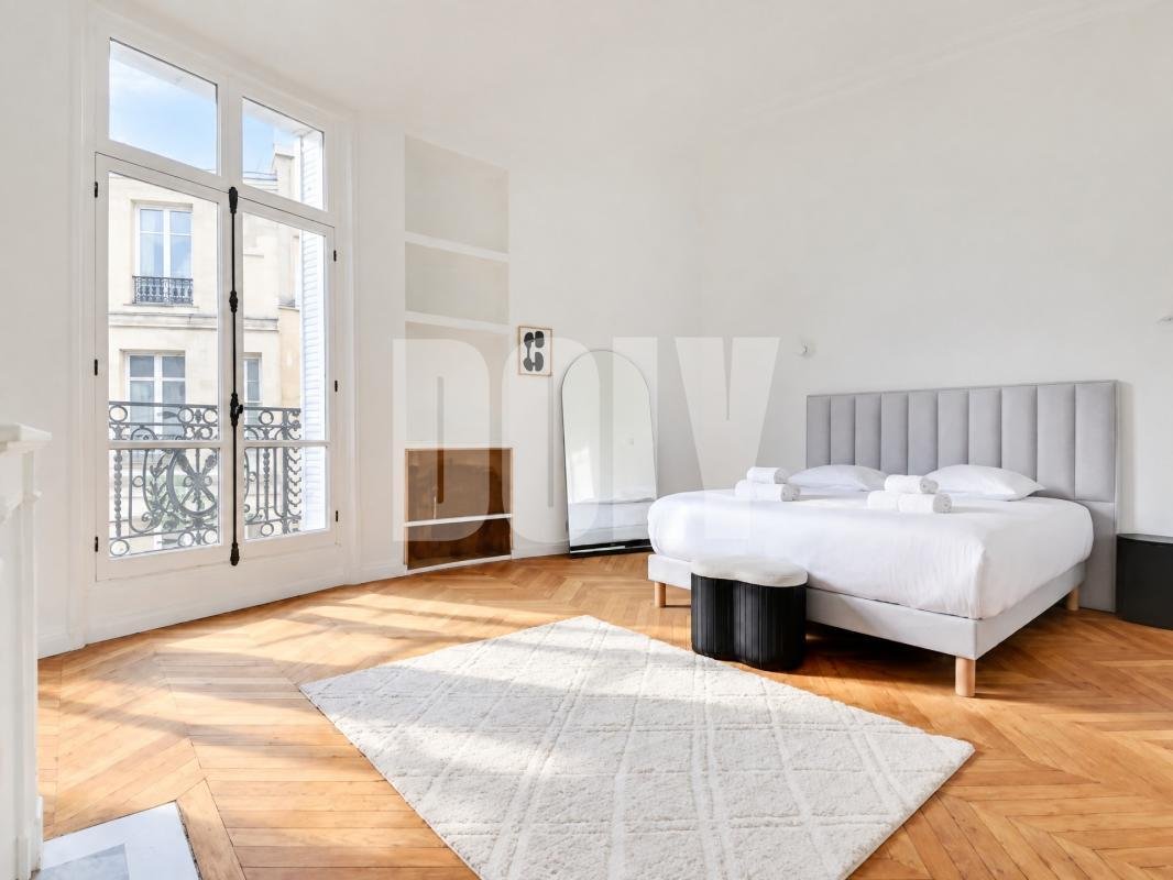 Apartment in Porte Dauphine, Paris 16e Arrondissement, Paris 5 - 19037373