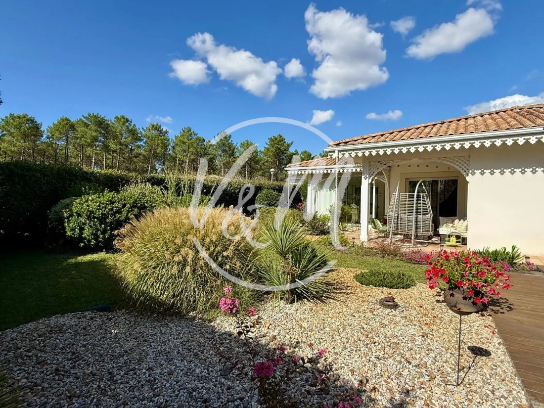 House in Lanton, Nouvelle-Aquitaine, France 1 - 19037641