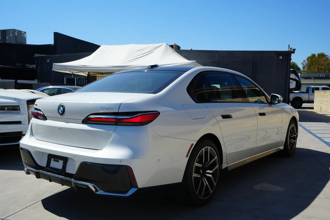Sedan in San Gabriel, CA, United States 4 - 19040867