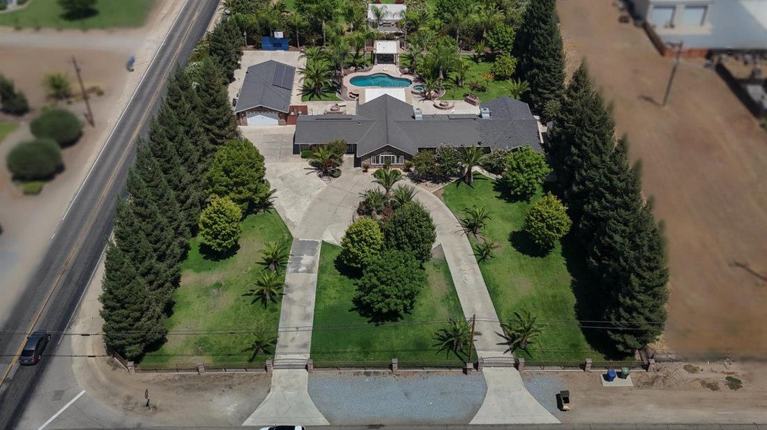 Maison à Reedley, Californie, États-Unis 5 - 19038749