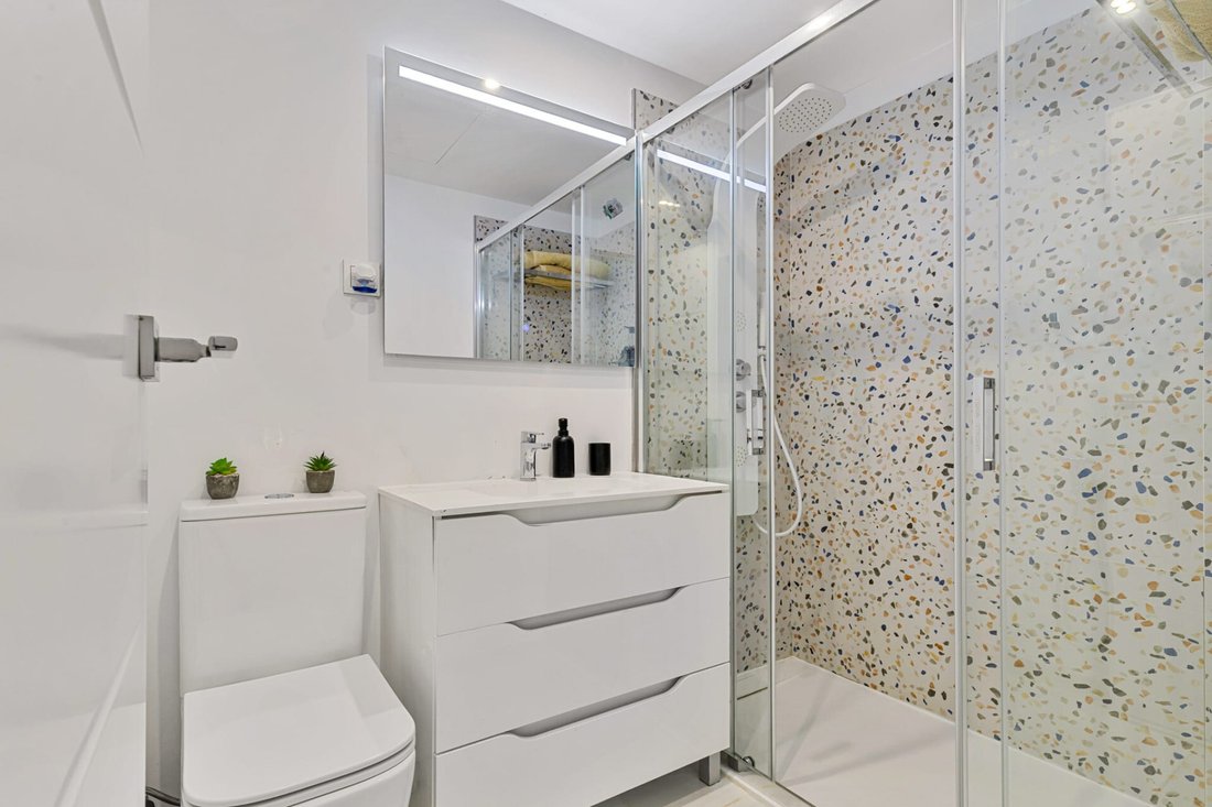 Penthouse in San Pedro de Alcantara, Andalusia, Spain 3 - 19039446