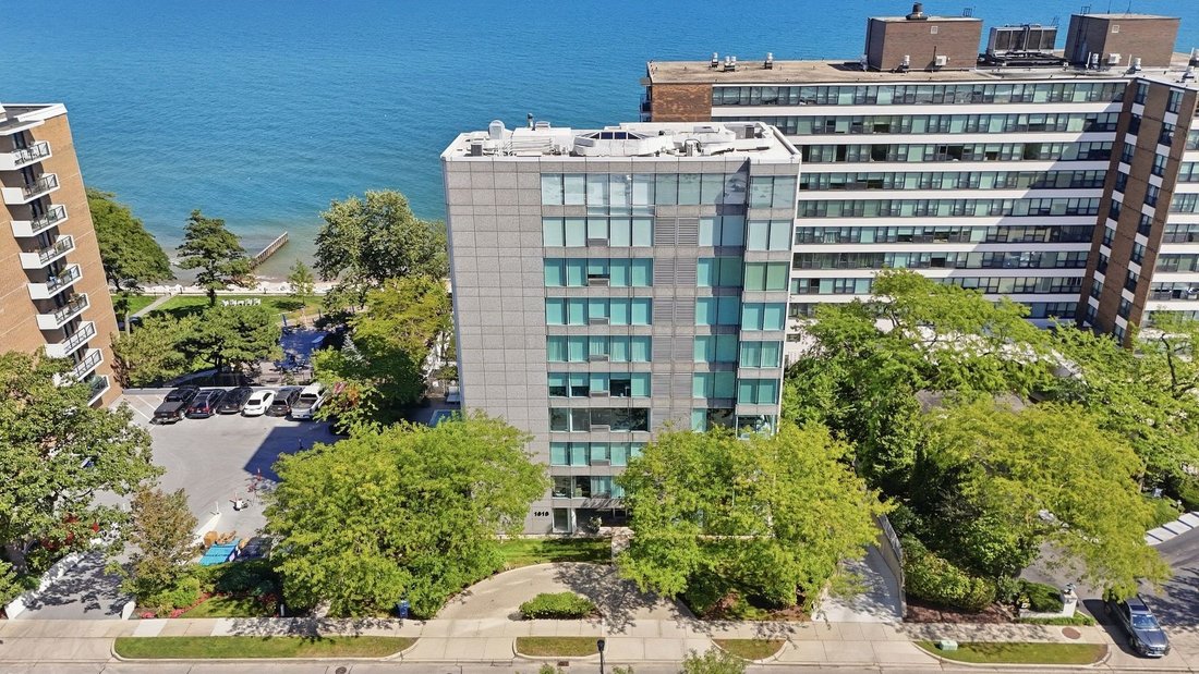 Condo in Wilmette, Illinois, United States 2 - 19040020