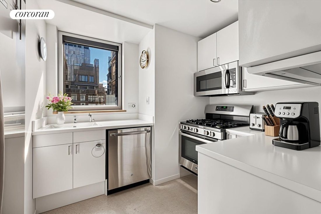 Condo in New York, New York, United States 5 - 19038265
