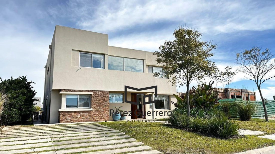 House in Belén de Escobar, Buenos Aires Province, Argentina 2 - 19037894