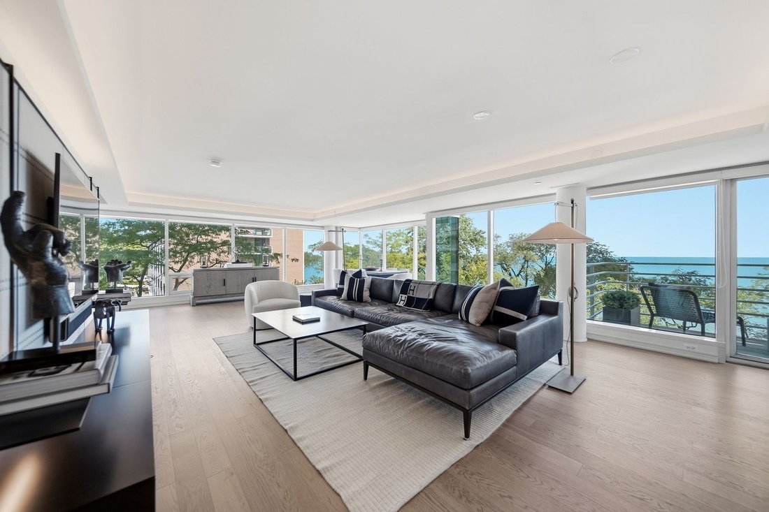 Condo in Wilmette, Illinois, United States 4 - 19040020