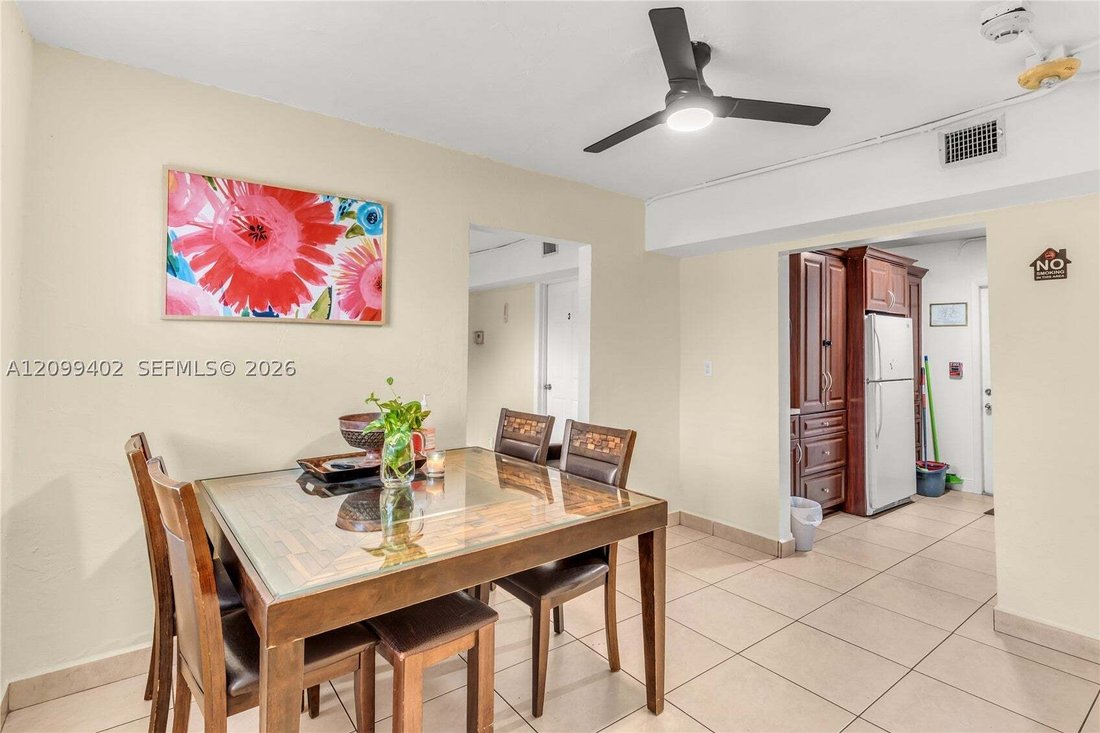 Andere in Cutler Bay, Florida, Vereinigte Staaten 5 - 19039631