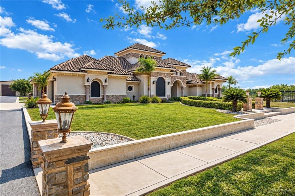 House in Elsa, Texas, United States 2 - 19038849