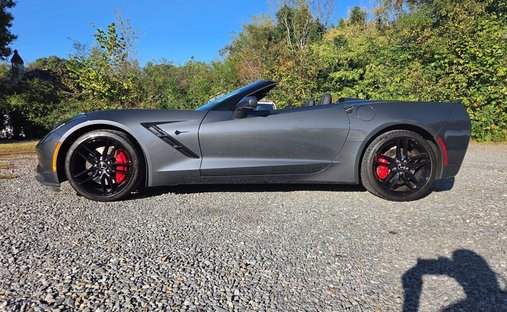 Chevrolet Corvette in Mount airy, NC, United States 1