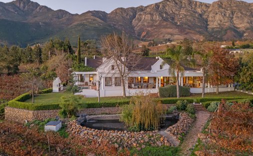 Azienda agricola in Franschhoek, Provincia del Capo Occidentale, Sudafrica 1