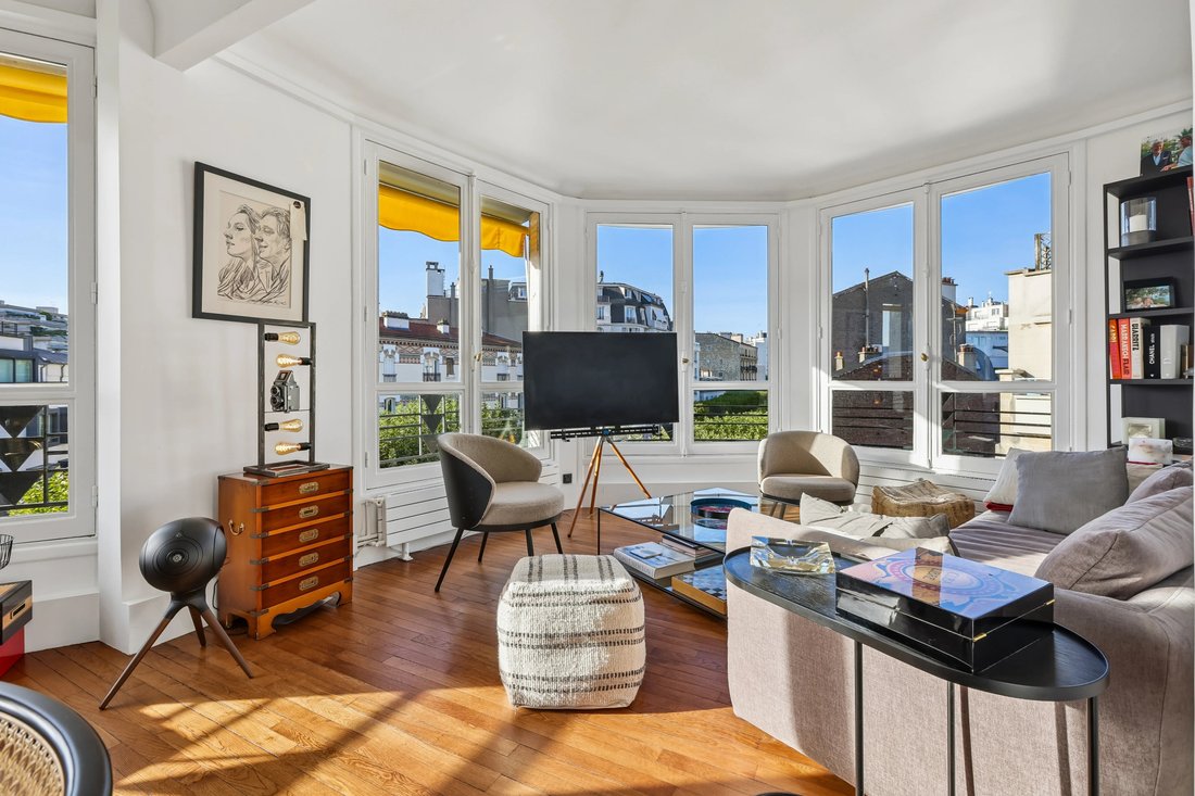 Apartment in Vaillant-Sembat, Boulogne-Billancourt, France 1 - 19040551