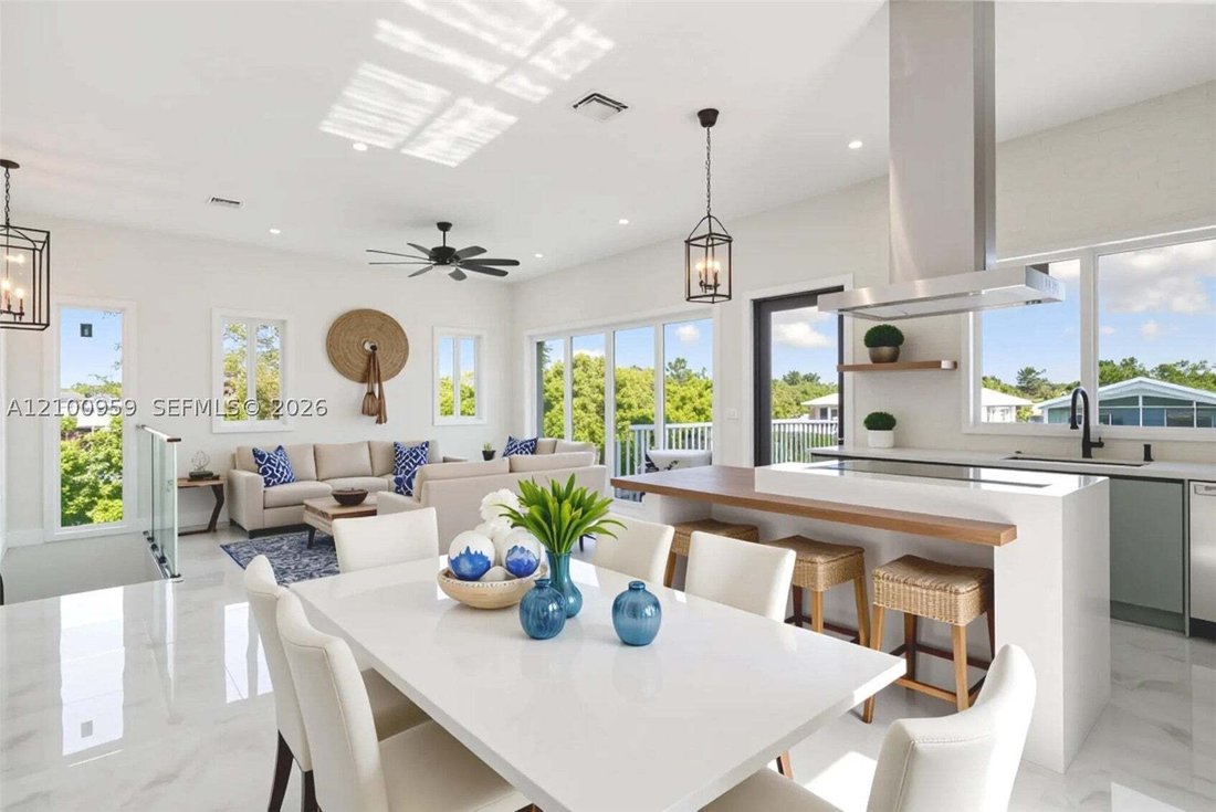 House in Key Colony Beach, Florida, United States 3 - 19039627