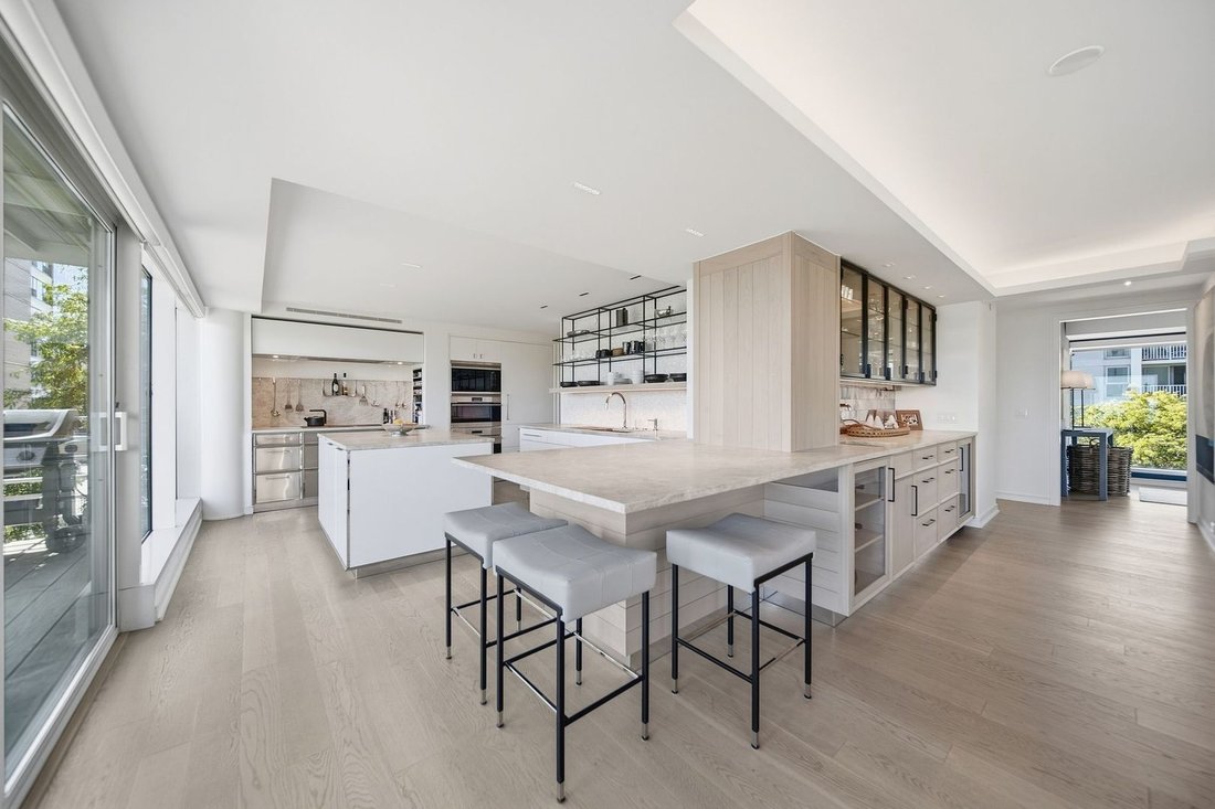 Condo in Wilmette, Illinois, United States 3 - 19040020
