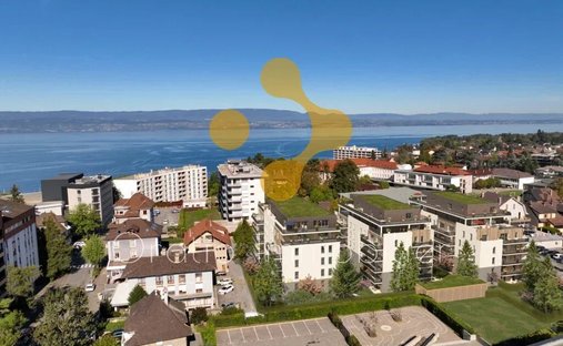 Appartement à Centre Ville Est, Thonon-les-Bains, France 1