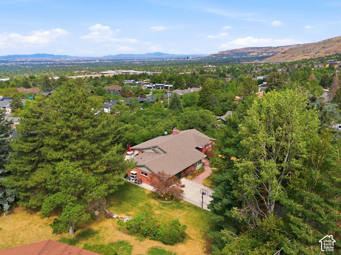 Maison à Millcreek, Utah, États-Unis 3 - 19039675