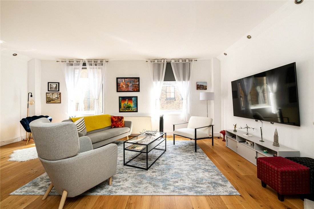 Apartment in Soho, England 1 - 19039103