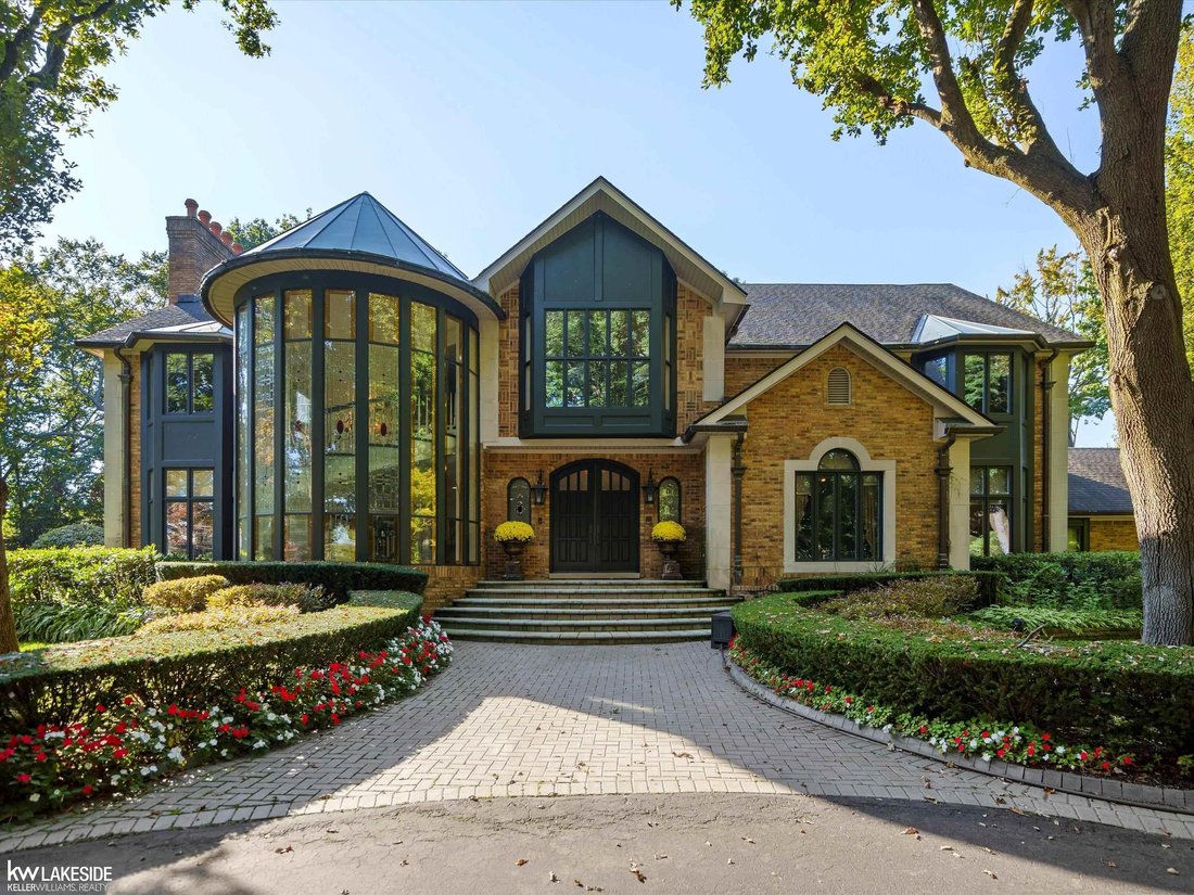 House in Sterling Heights, Michigan, United States 1 - 19040973