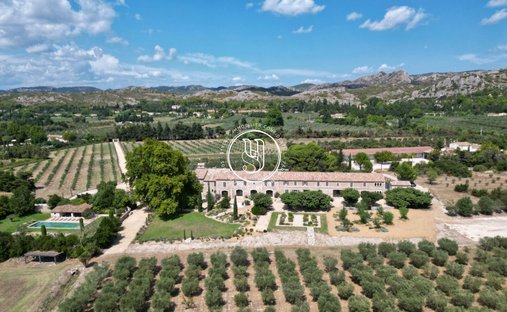 Villa in Maussane-les-Alpilles, Provence-Alpes-Côte d'Azur, Frankreich 1