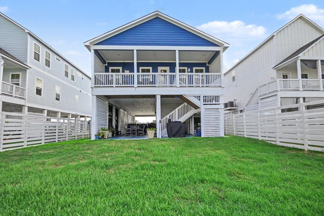 House in Galveston, Texas, United States 2 - 19041896