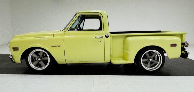 Pickup in Morgantown, United States 2 - 19042110
