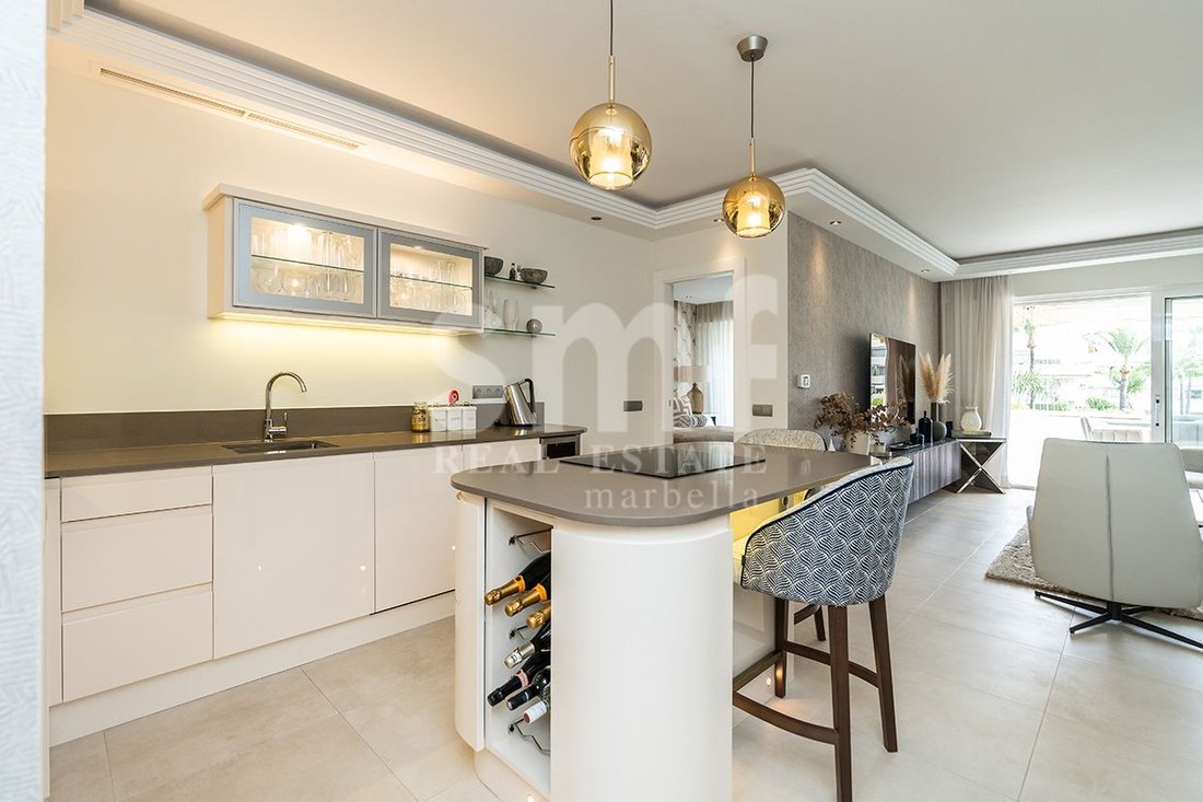 Apartment in San Pedro de Alcantara, Andalusia, Spain 4 - 19042148