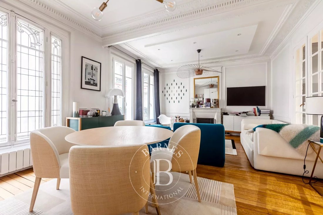 Apartment in Ternes-Maillot, Paris 17e Arrondissement, Paris 2 - 19042136