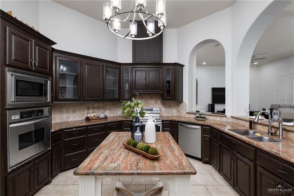 House in McAllen, Texas, United States 4 - 19041705