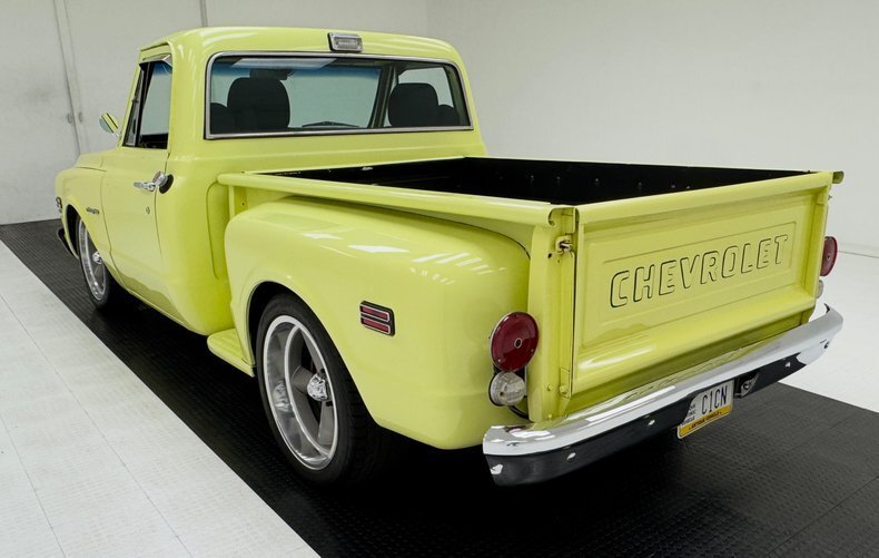 Pickup in Morgantown, United States 3 - 19042110