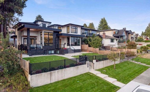 House in Burnaby, British Columbia, Canada 1