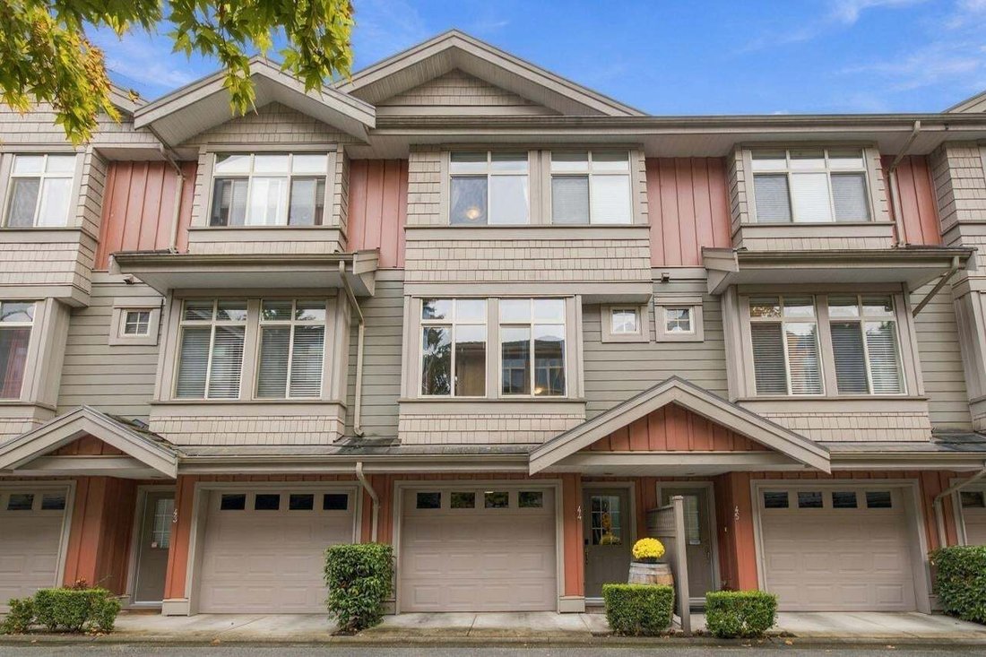 Residenza a Surrey, Columbia Britannica, Canada 2 - 19042242