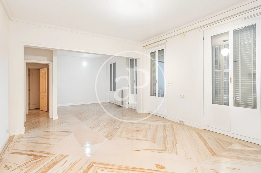 Apartment in Chamberi, Madrid, Spain 3 - 19042011