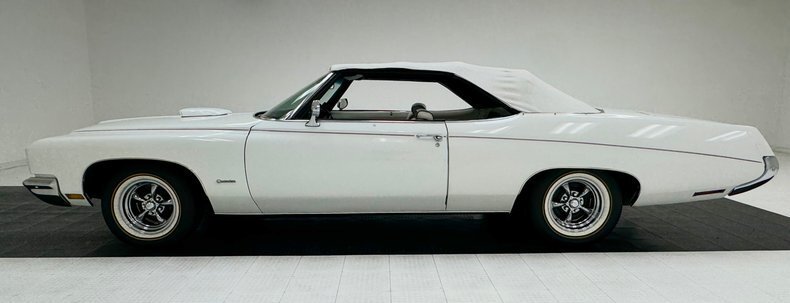 Cabriolet in Morgantown, United States 3 - 19042065