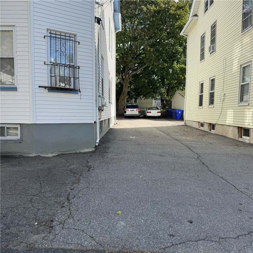 Andere in Cranston, Rhode Island, Vereinigte Staaten 4 - 19041723