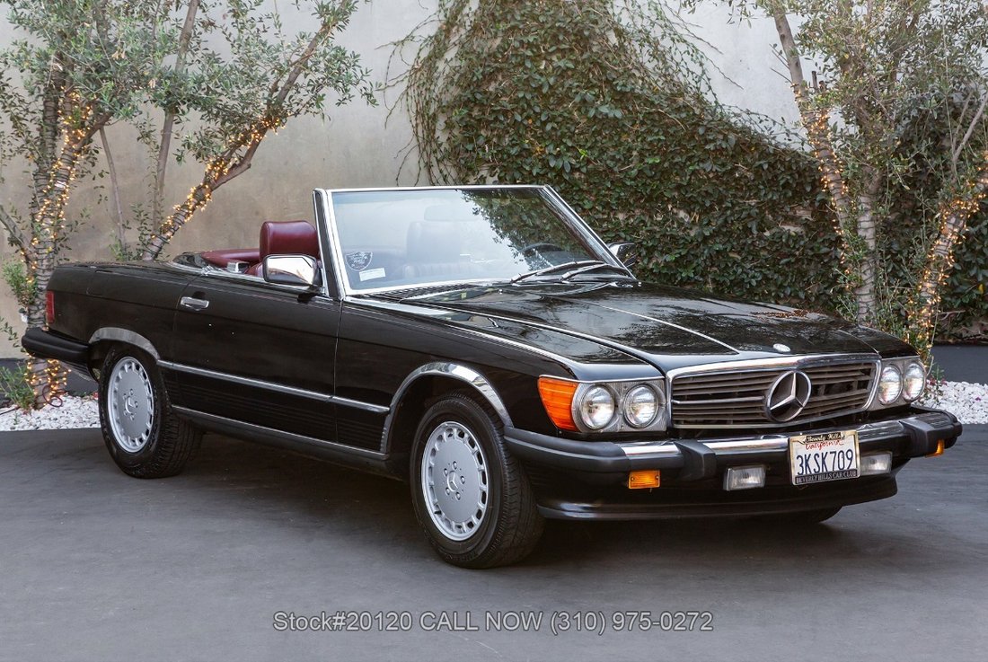 Mercedes-Benz 560SL in Los Angeles, CA 1 - 19042365