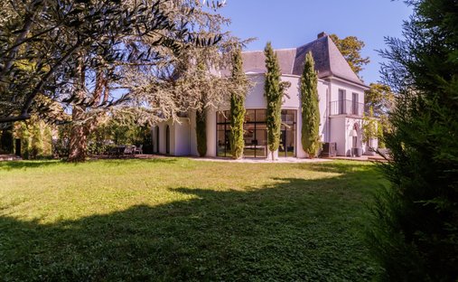 House in Centre, Le Pecq, France 1