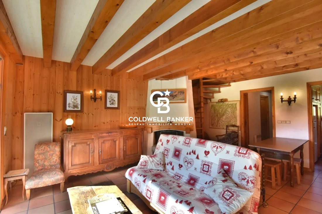 House in Chamonix-Mont-Blanc, Auvergne-Rhône-Alpes, France 3 - 18640904
