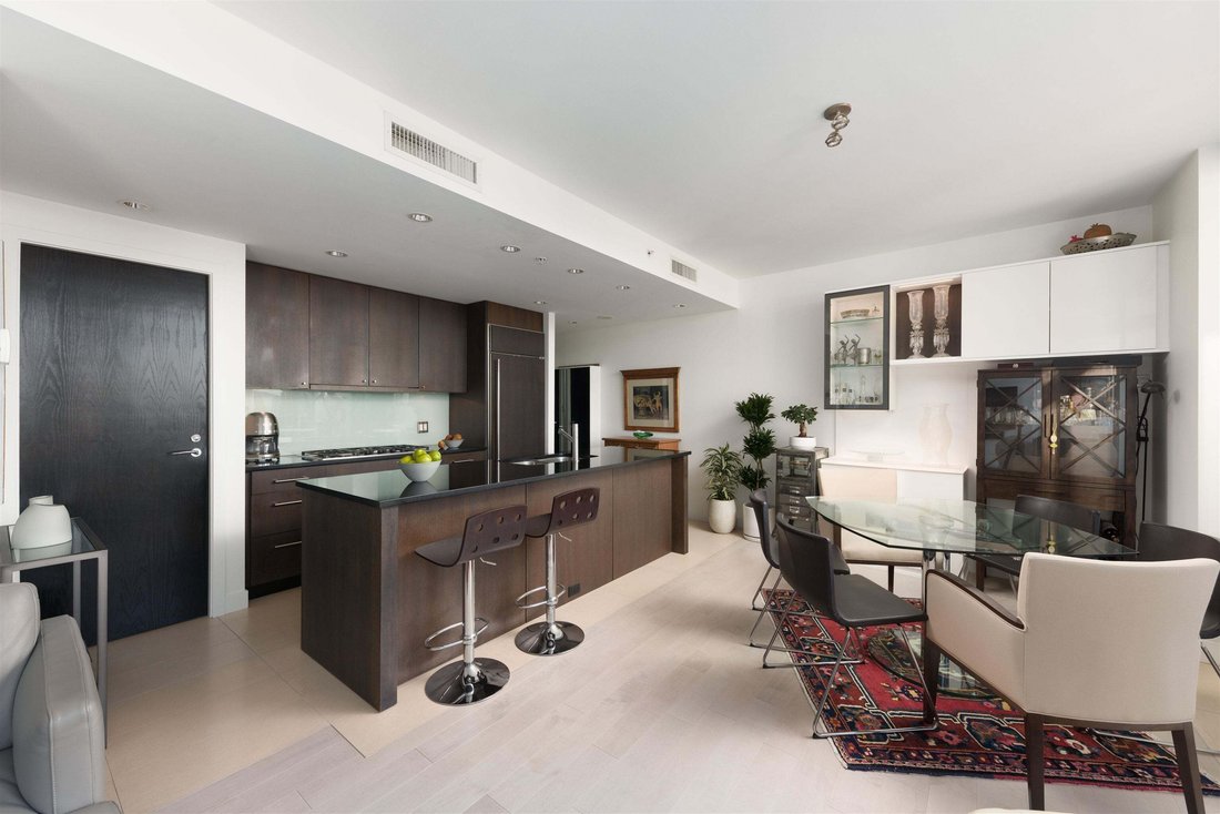 Condo in Vancouver, British Columbia, Canada 2 - 19042243
