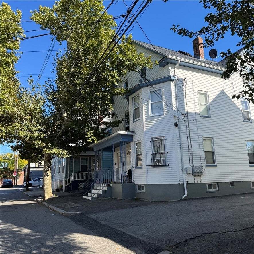 Andere in Cranston, Rhode Island, Vereinigte Staaten 3 - 19041723