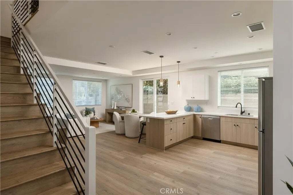 Maison à Costa Mesa, Californie, États-Unis 3 - 19042072