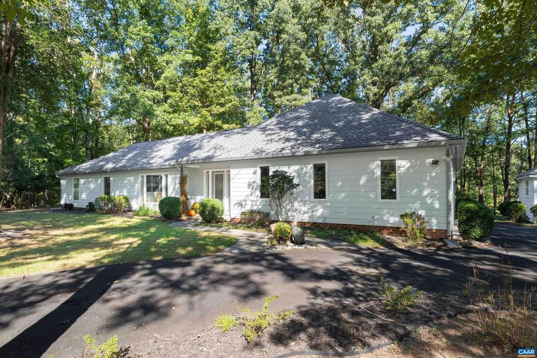 Maison à Earlysville, Virginie, États-Unis 3 - 19041685