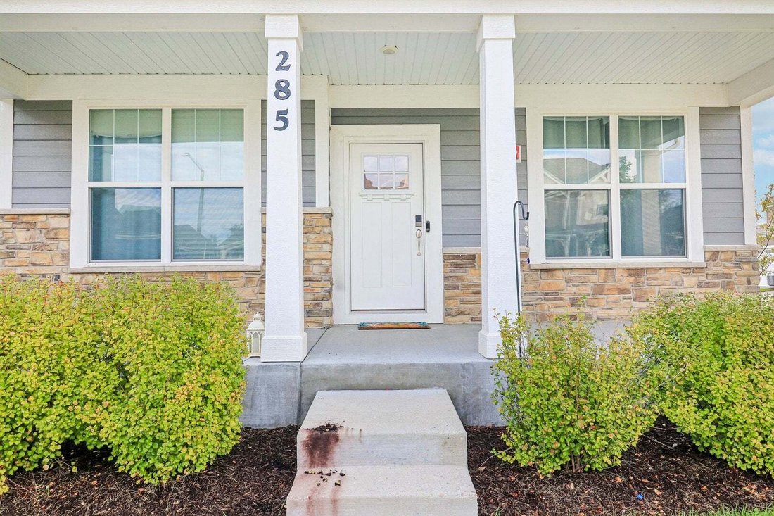 Townhouse in Buffalo Grove, Illinois, United States 4 - 19042123