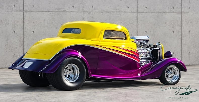 Coupe in Glendale, United States 3 - 19042030