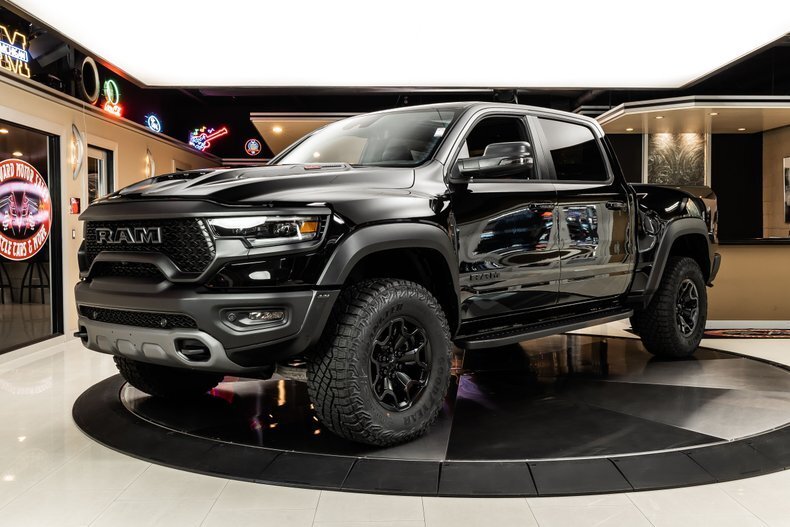 Pickup in Plymouth, United States 1 - 19042042