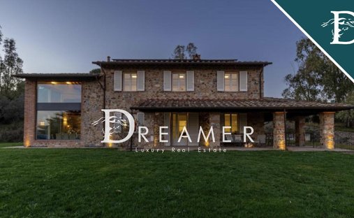 Villa in Castelnuovo della Misericordia, Tuscany, Italy 1