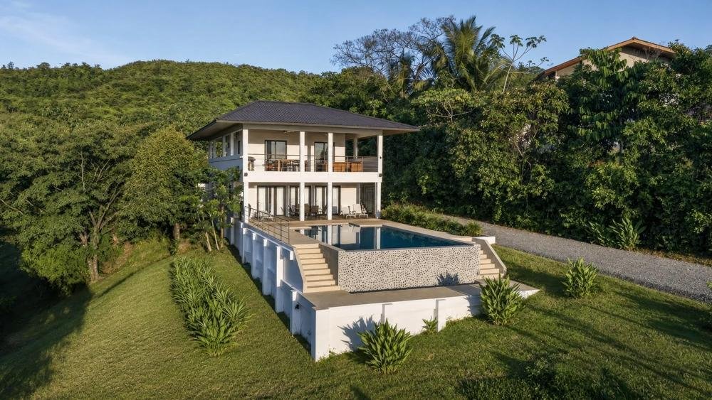 House in Santiago, Veraguas Province, Panama 1 - 19041985